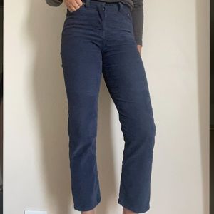 Levi’s Wedgie Straight Navy Cords